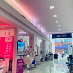 顏美人：盡顯光彩的專業(yè)<strong>美容</strong>護(hù)膚店